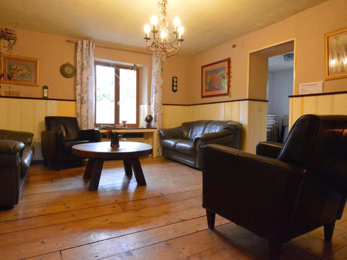 Spacious Holiday Home With Sauna In Celles Sur Plaine Eguisheim Szoba fotó