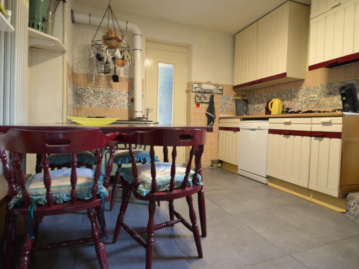 Spacious Holiday Home With Sauna In Celles Sur Plaine Eguisheim Szoba fotó
